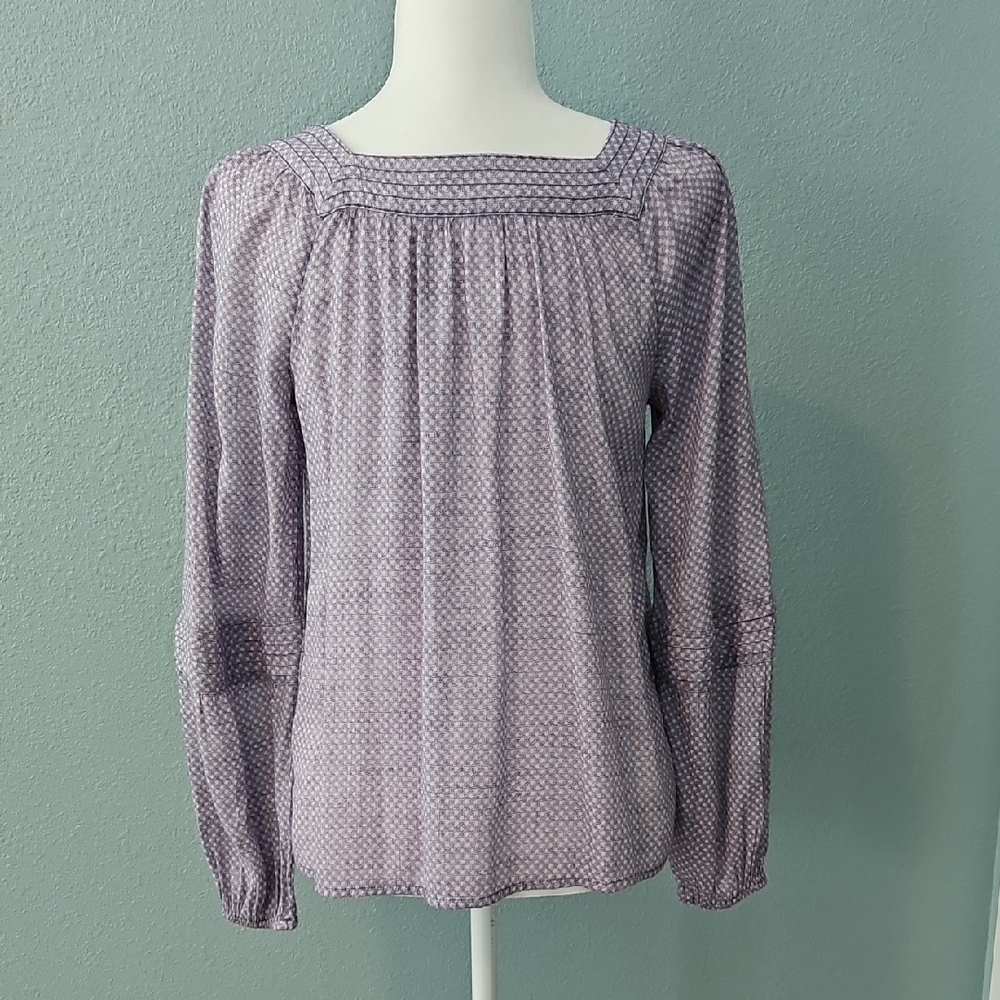 Lavender Women's Top - Picture 2 of 4
